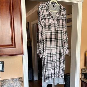 Jones New York Plaid Long Sleeve Dress in excellent condition!